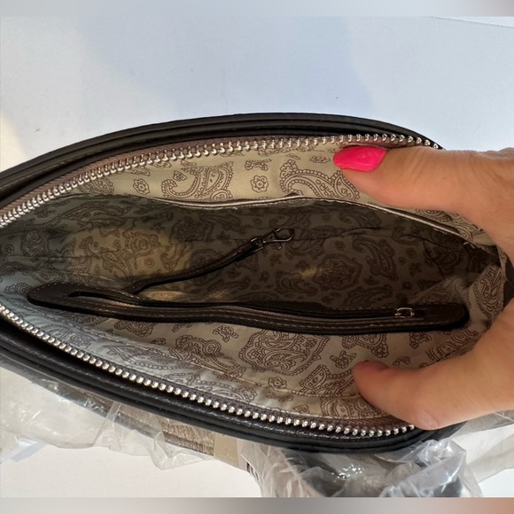 Simply Noelle Silver Handbag - Picture 4 of 4